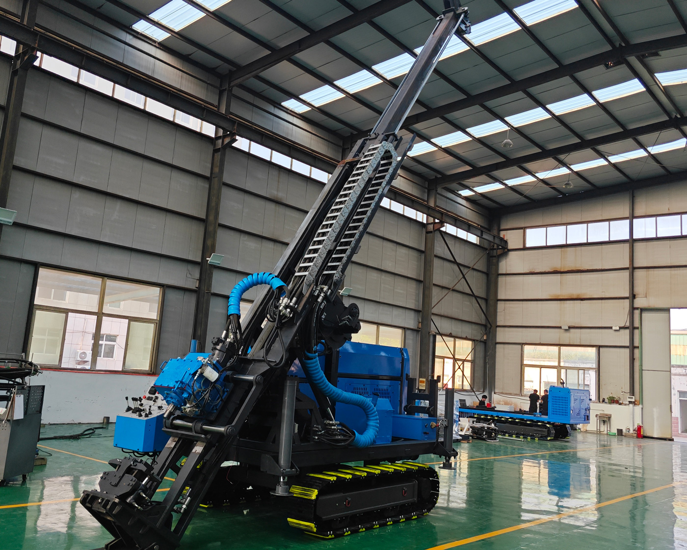 Tổng quan ngoại thất máy khoan lõi CR1600I