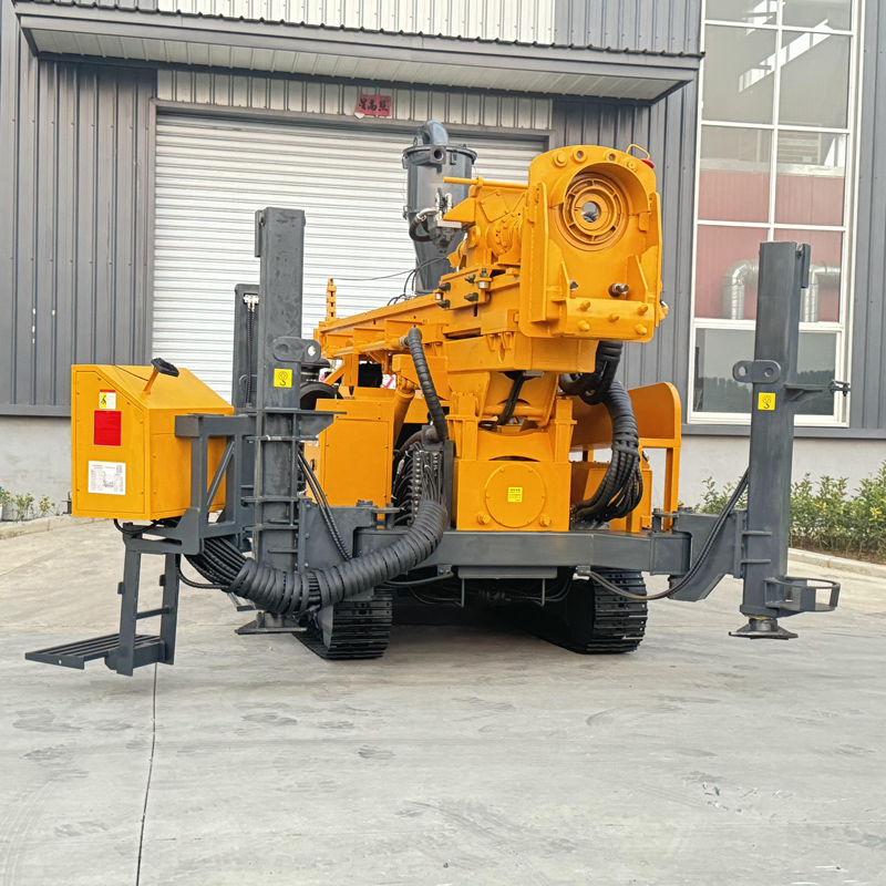 WR500RC-CS3 Khung gầm và chân thủy lực máy khoan