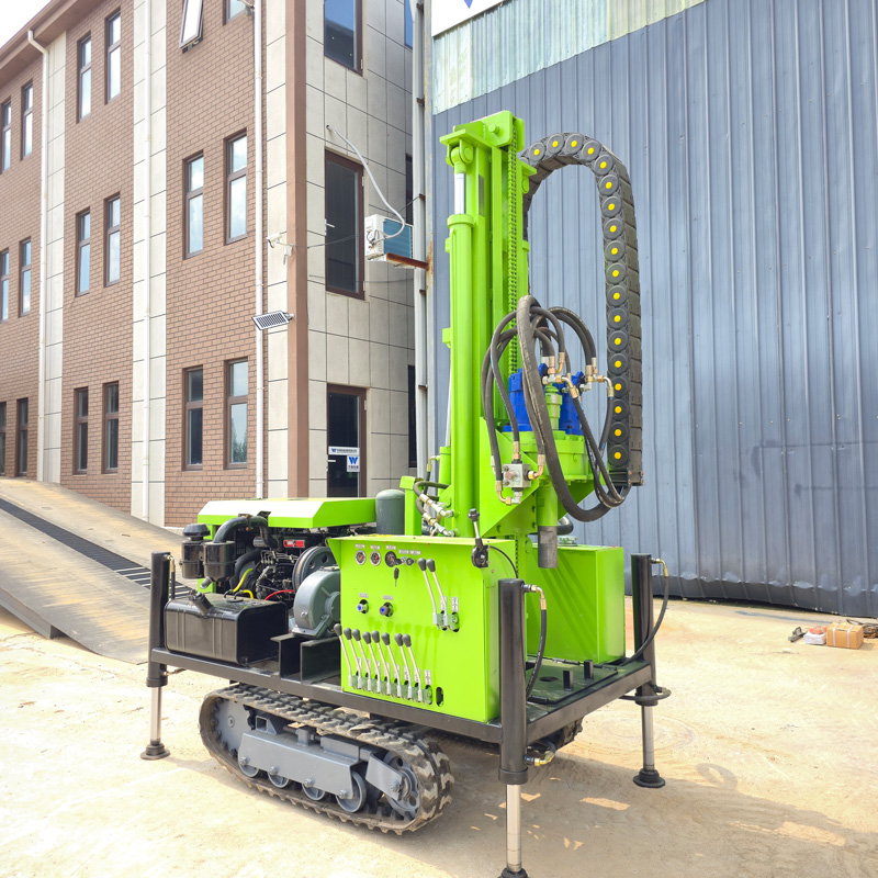 WR220SE Kết cấu khung gầm bánh xích và chân chống