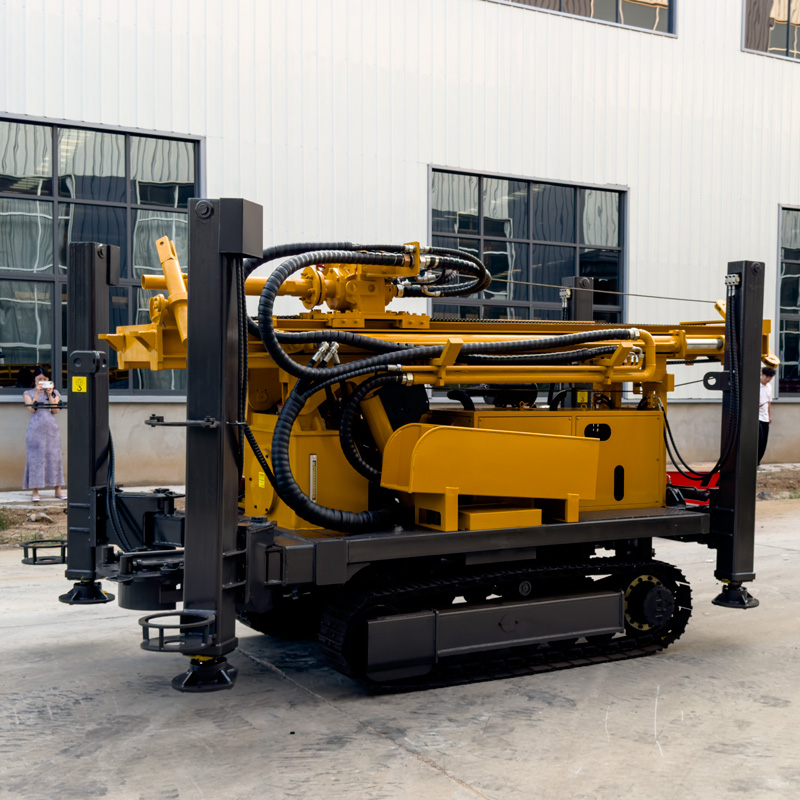WR300SE Hình ảnh thi công máy khoan giếng nước 300 m