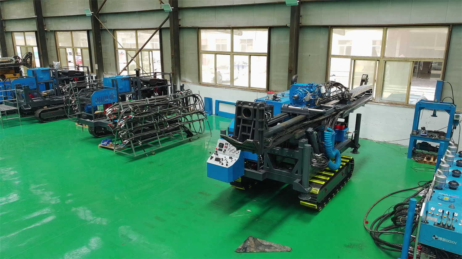 Trong đường hầm mỏ, vì sao máy khoan lấy mẫu lõi 800 mét phải tháo rời để vận chuyển?