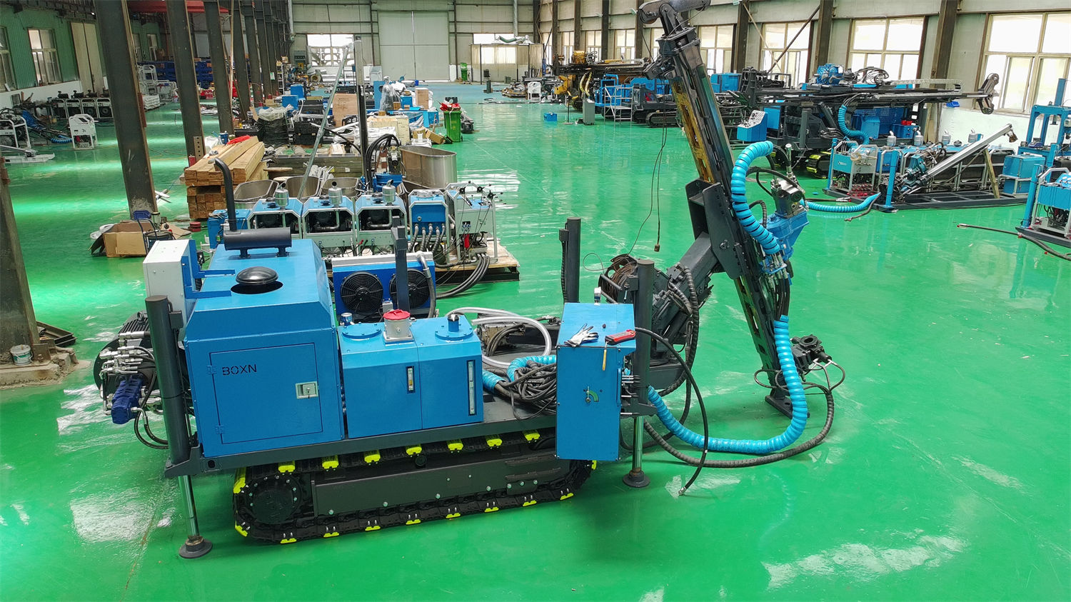 Sự khác biệt giữa máy khoan phân đoạn di động cấp 600 m và cấp 800 m nằm ở những điểm nào
