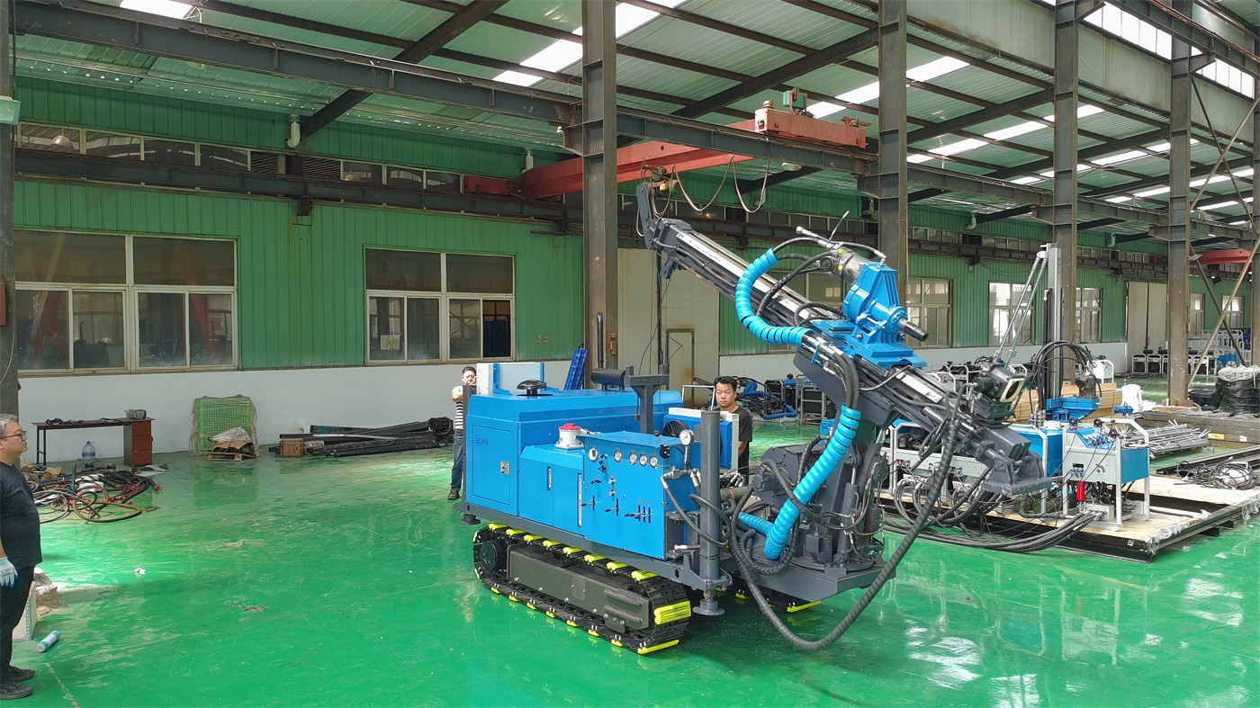 Mua máy khoan DTH30C bánh xích 30 m: Mô-men xoắn 3500 N·m và đường kính lỗ khoan 76–280 mm phù hợp thế nào với neo gia cố mái dốc và khoan sơ bộ móng?