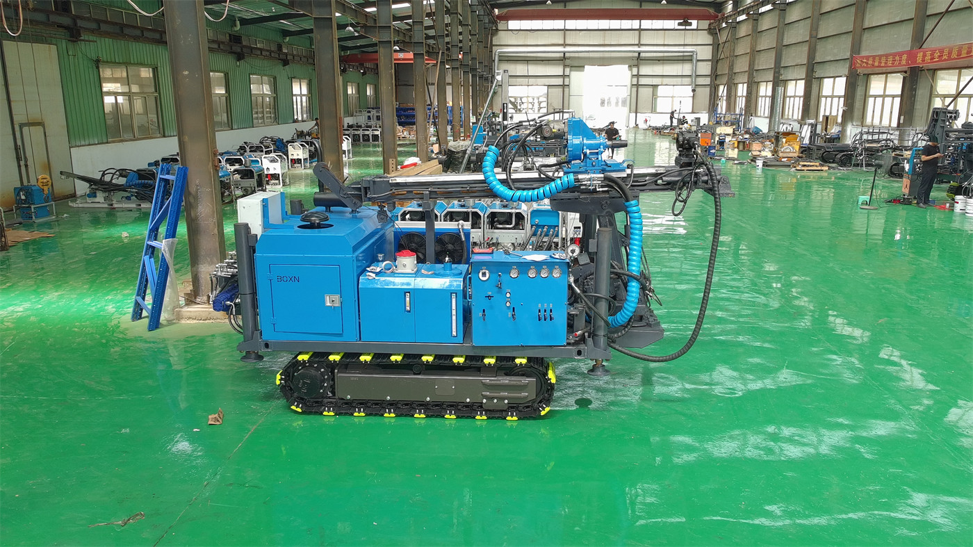 Mua máy khoan DTH30C bánh xích 30 m: Mô-men xoắn 3500 N·m và đường kính lỗ khoan 76–280 mm phù hợp thế nào với neo gia cố mái dốc và khoan sơ bộ móng?