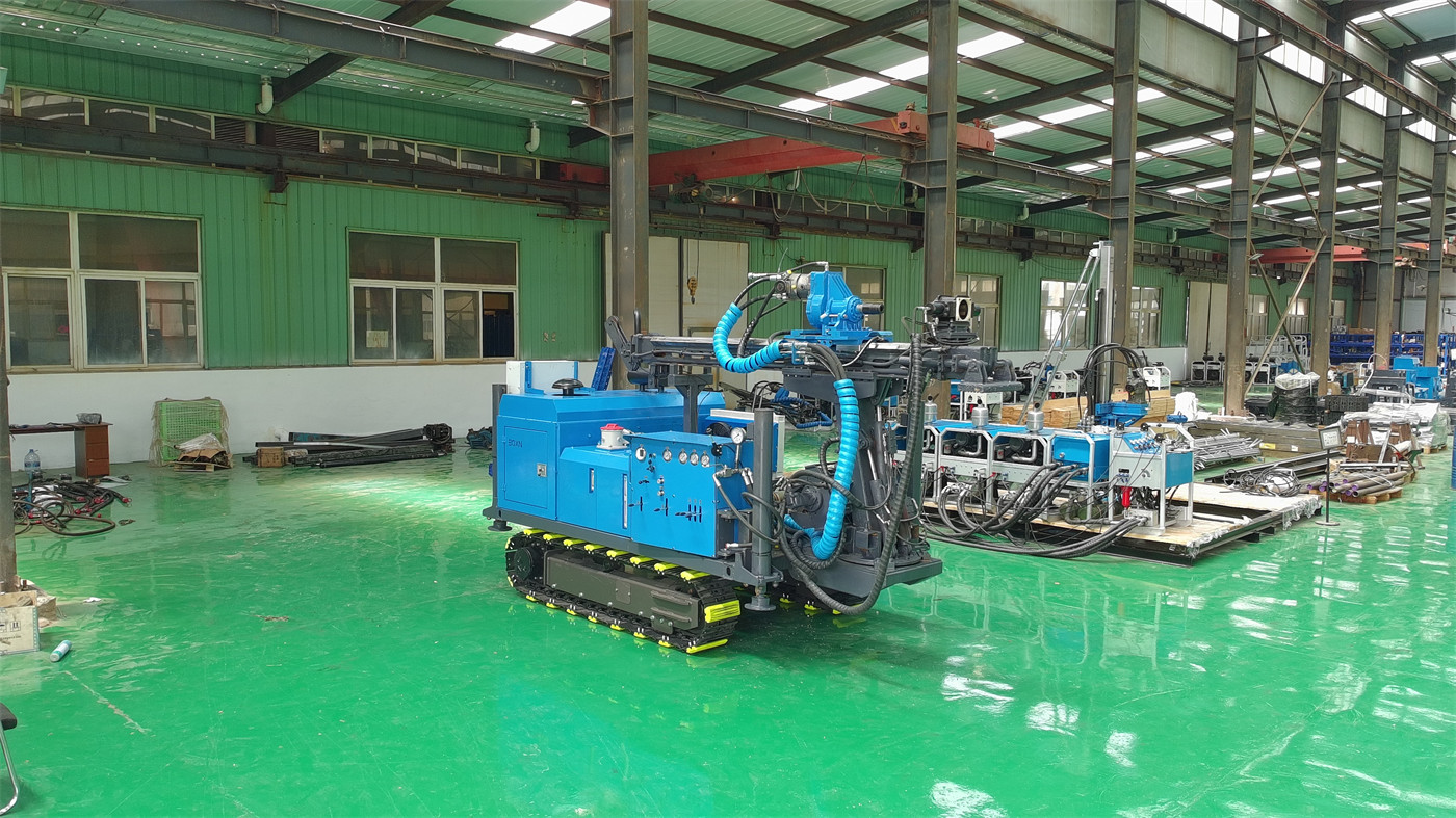 Điều kiện sử dụng máy khoan DTH cỡ 30 m ngoài neo gia cố mái dốc