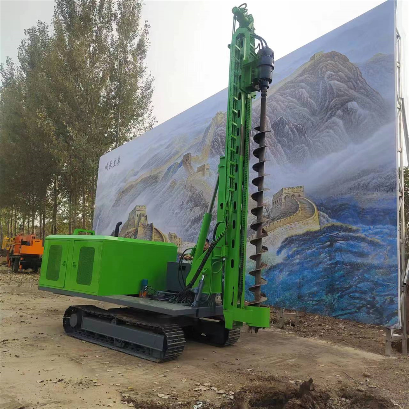 Giảm các thao tác thiết bị khi bố trí cọc liên tục trên khu vực quang điện lớn