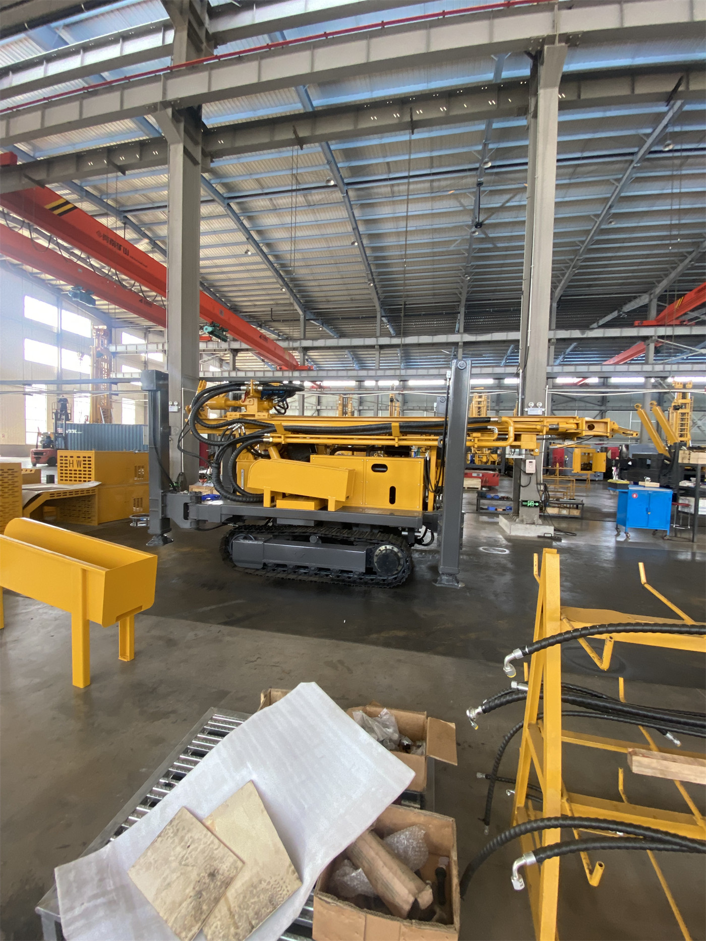 Ba nhiệm vụ của máy khoan tuần hoàn ngược cấp 600 m: lỗ khoan sâu, đường kính và phương pháp lấy mẫu