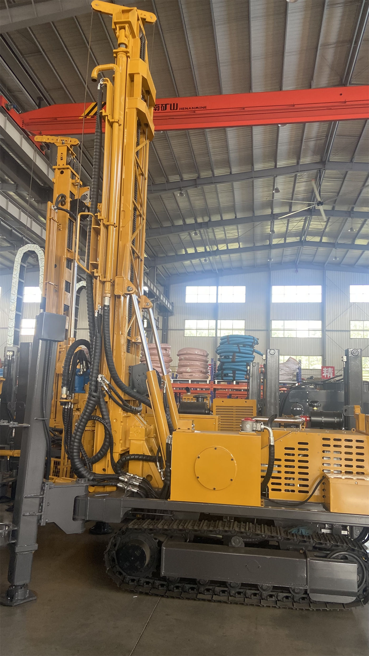 Mua máy khoan giếng nước bánh xích WR260 dài 260 m: Làm thế nào để đánh giá đường kính lỗ khoan 140–305 mm và lực nâng 15 T có phù hợp dựa trên đường kính giếng, độ sâu giếng và vị trí tầng chứa nước?