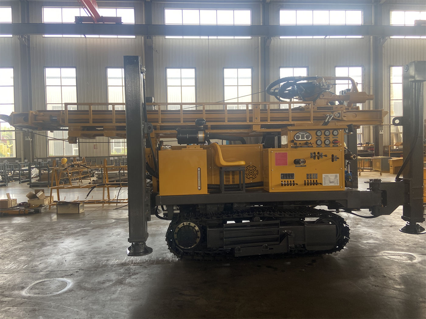 Mua máy khoan giếng nước gắn xe WRT1200: Cần xác nhận chuỗi thông số nào trước khi thiết kế thành giếng đường kính lớn 900 mm?