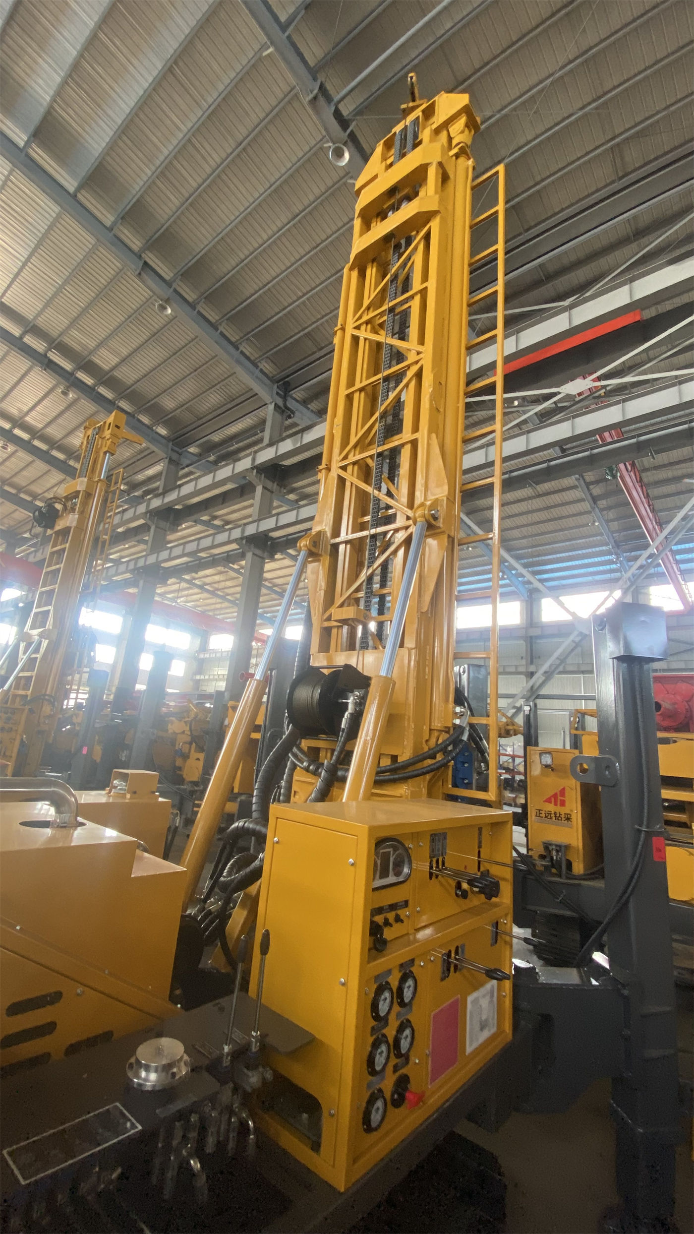 Khi mua máy khoan giếng WRT600, làm thế nào để đối chiếu cấu hình cho ba loại nhu cầu: tưới tiêu nông nghiệp, cấp nước đô thị và cấp nước khu mỏ?