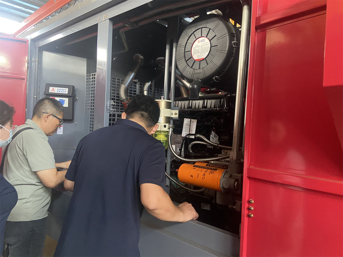 Khi chuyển máy khoan giếng nước từ tuần hoàn thuận bùn sang bọt khí hoặc búa DTH, cần xác minh những thiết bị phụ trợ và vật tư tiêu hao nào trước khi mua?