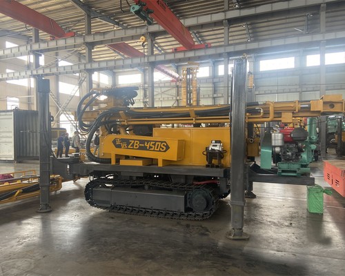 Mua WR350SE giàn khoan nước bánh xích 350m: Tương thích cần khoan 3m/6m và động cơ 91kW, làm sao đán