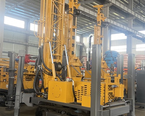 Máy khoan giếng nước làm việc trong môi trường nhiệt độ cao, lạnh giá hoặc gió cát: Khi mua cần xác 
